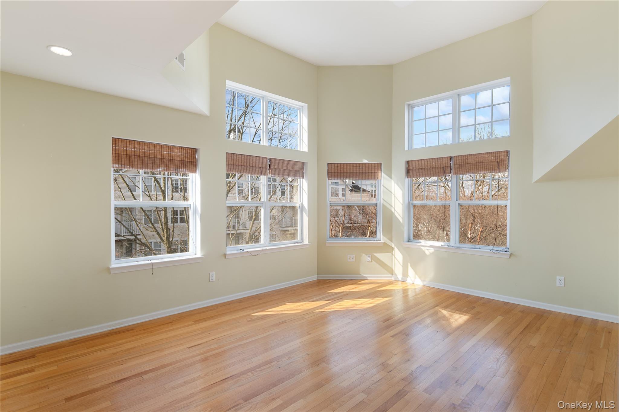 121 Northview Court, Peekskill, NY 10566