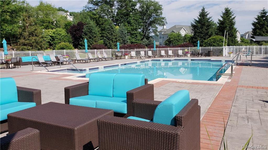 121 Northview Court, Peekskill, NY 10566