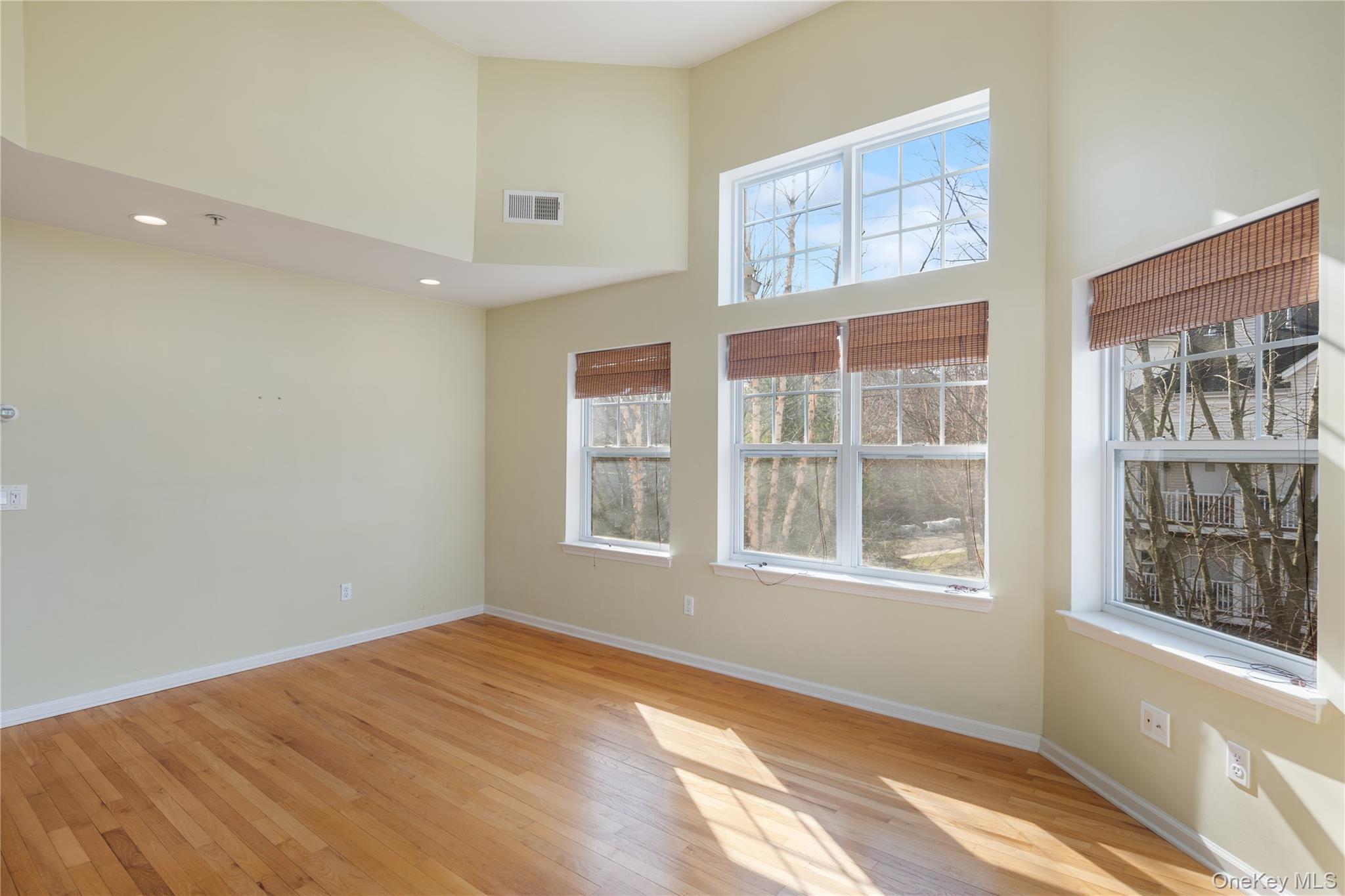 121 Northview Court, Peekskill, NY 10566