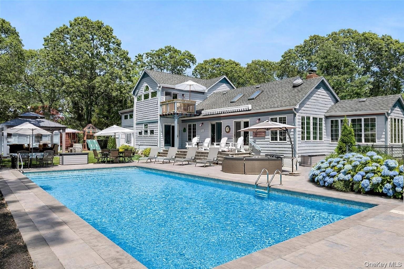 205 Pine Avenue, Southold, NY 11971