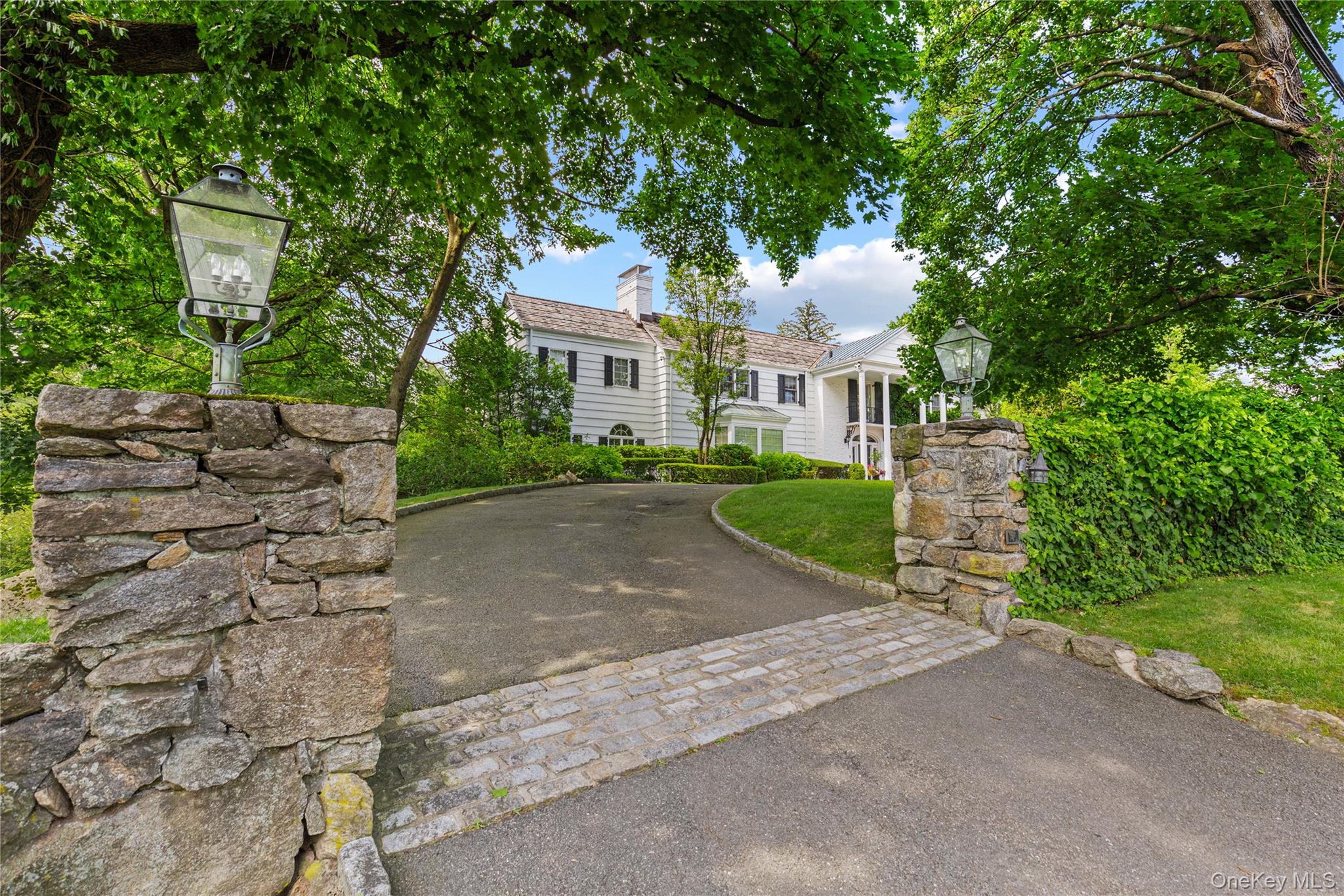 25 Stratford Road, Harrison, NY 10528