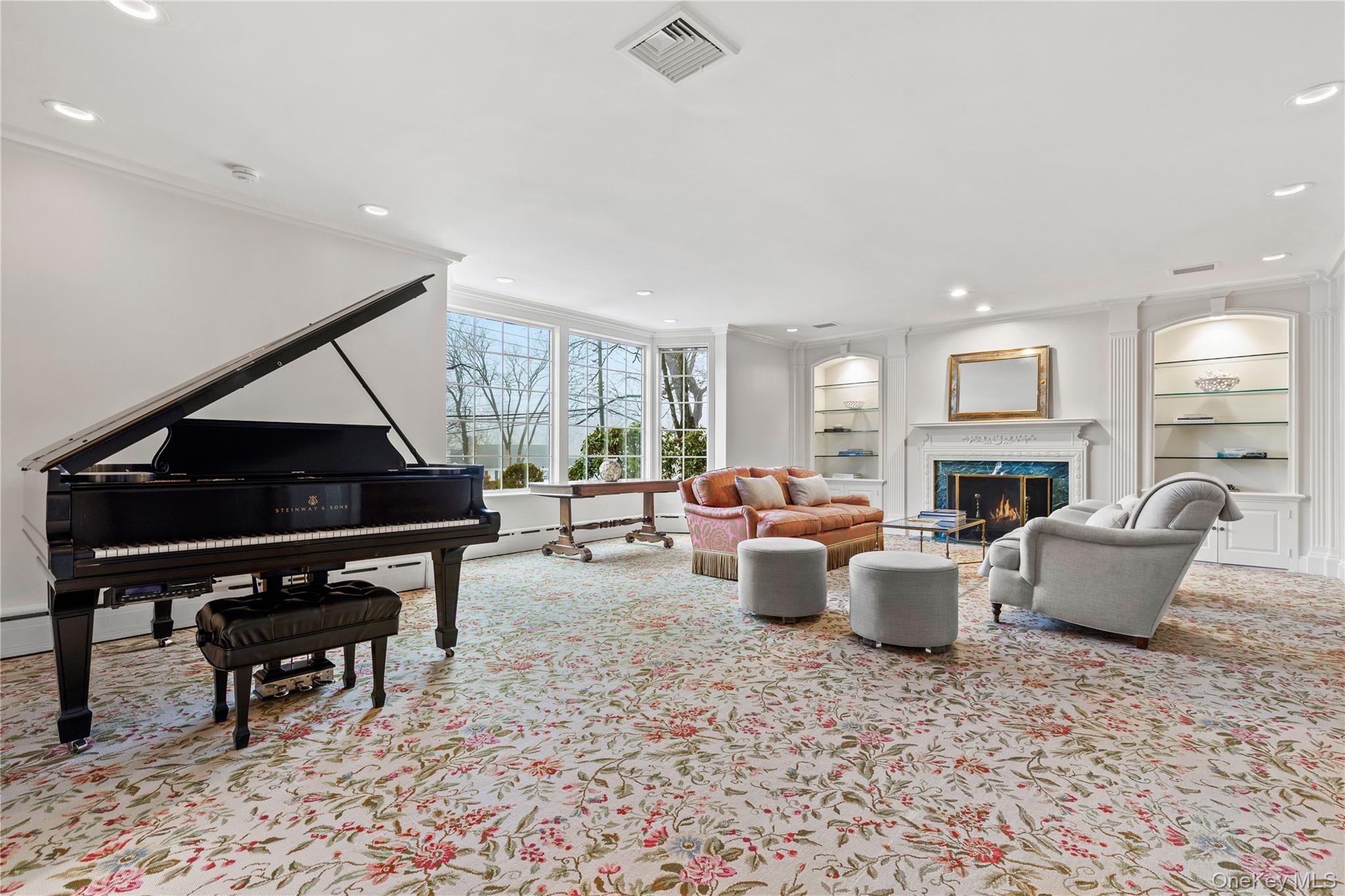 25 Stratford Road, Harrison, NY 10528