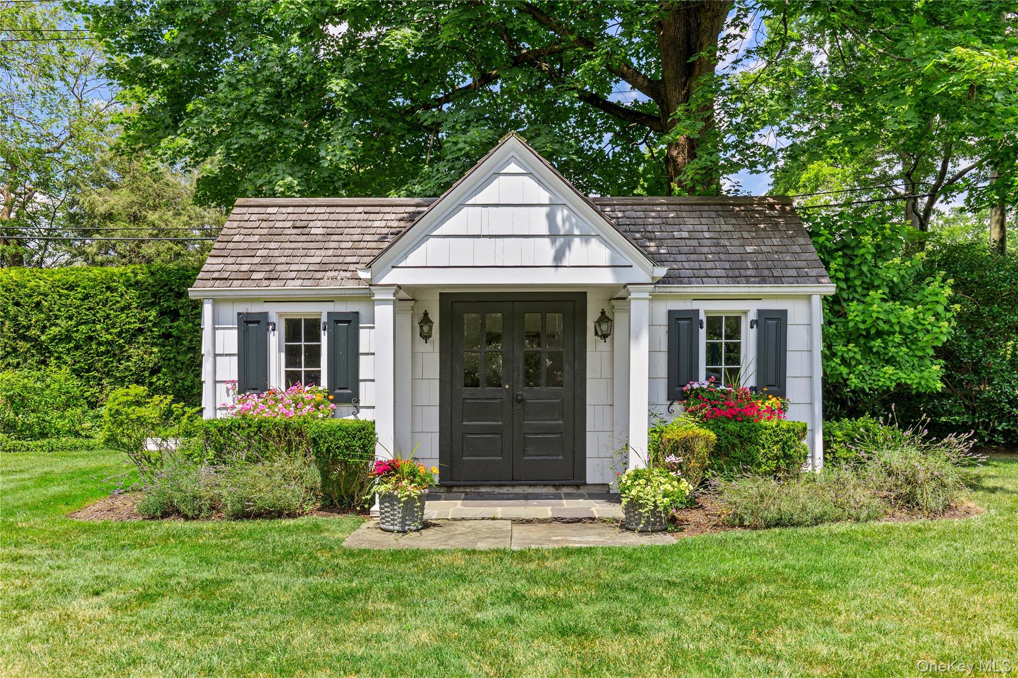 25 Stratford Road, Harrison, NY 10528