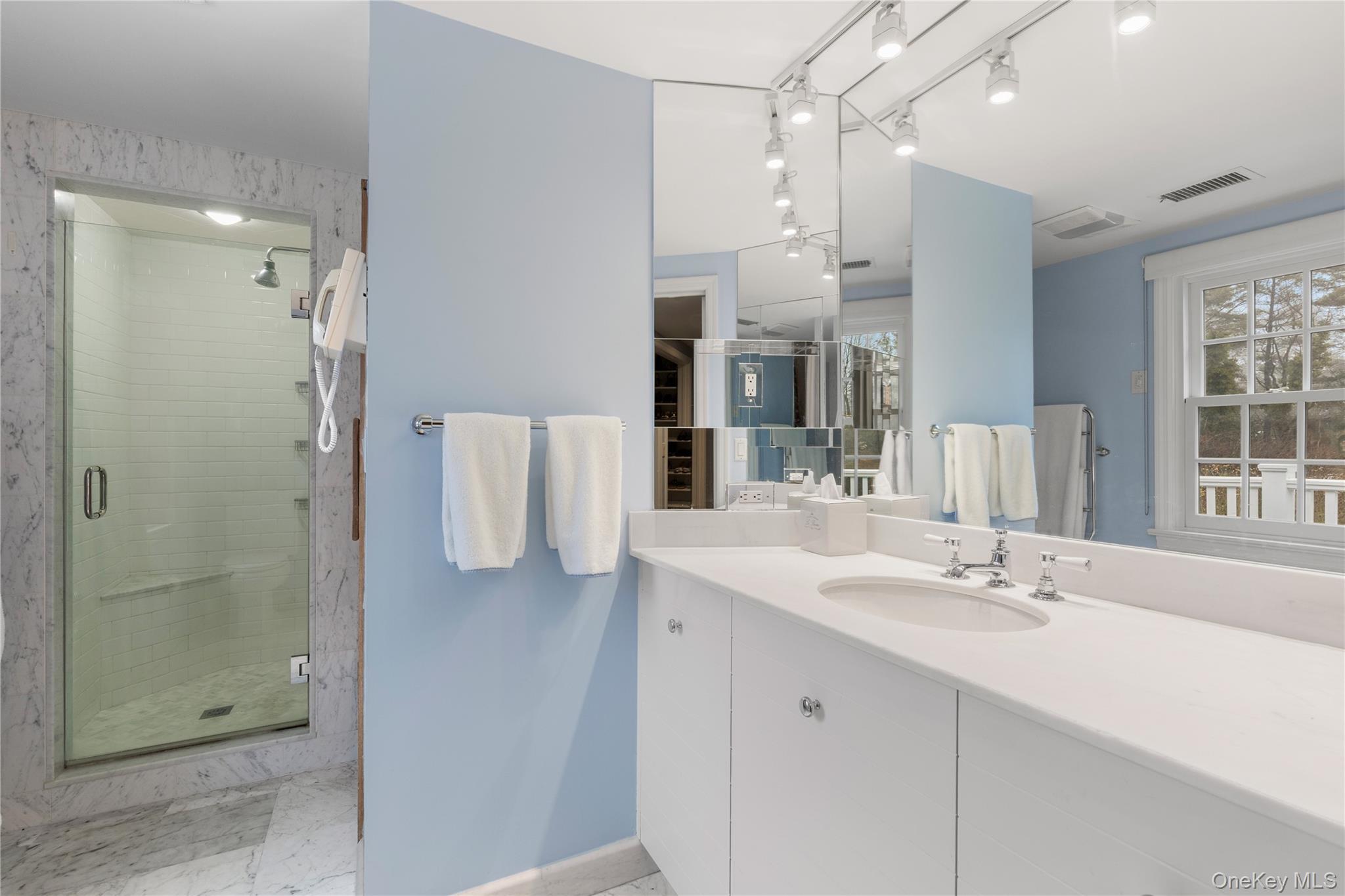 25 Stratford Road, Harrison, NY 10528