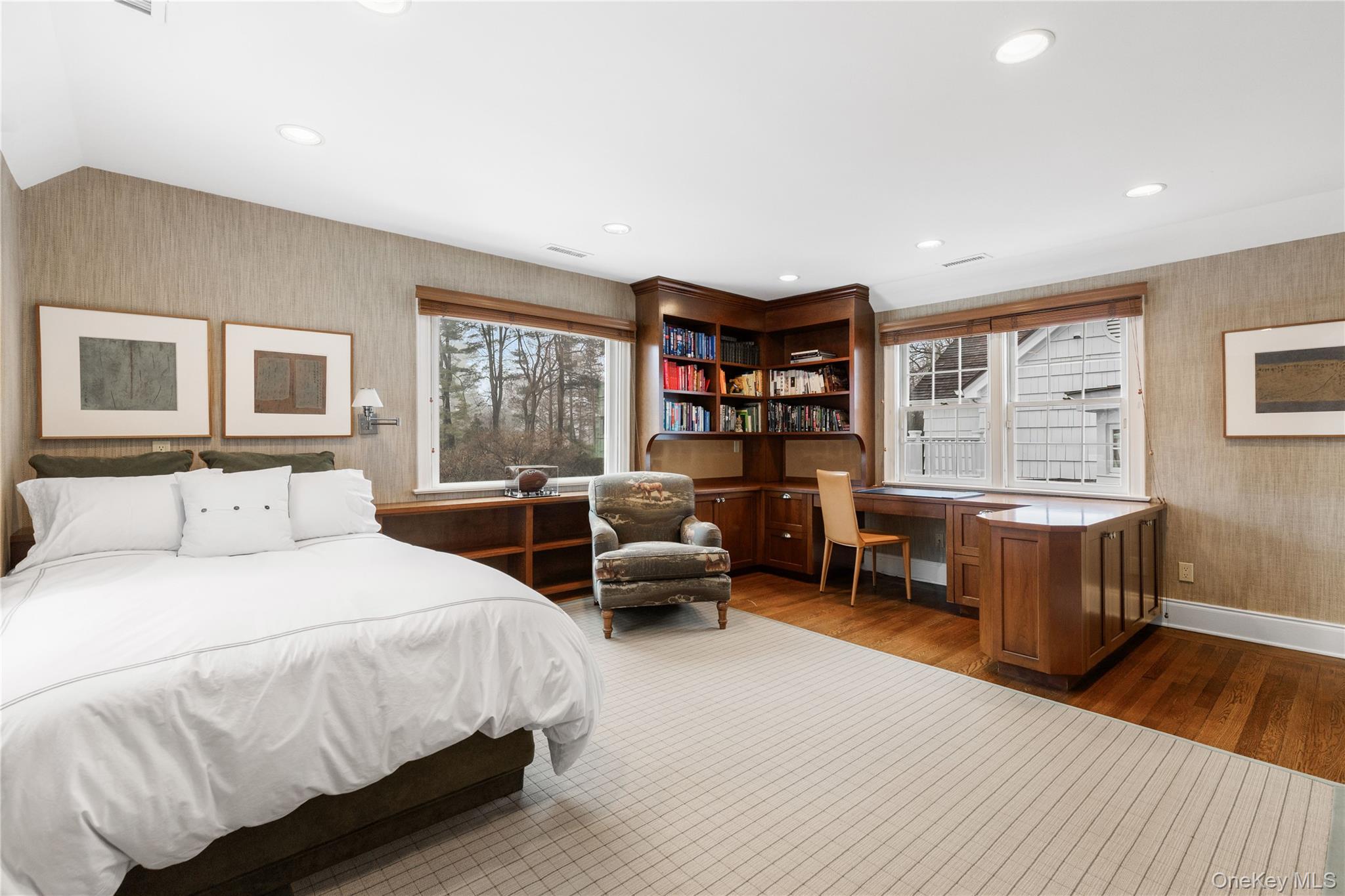 25 Stratford Road, Harrison, NY 10528