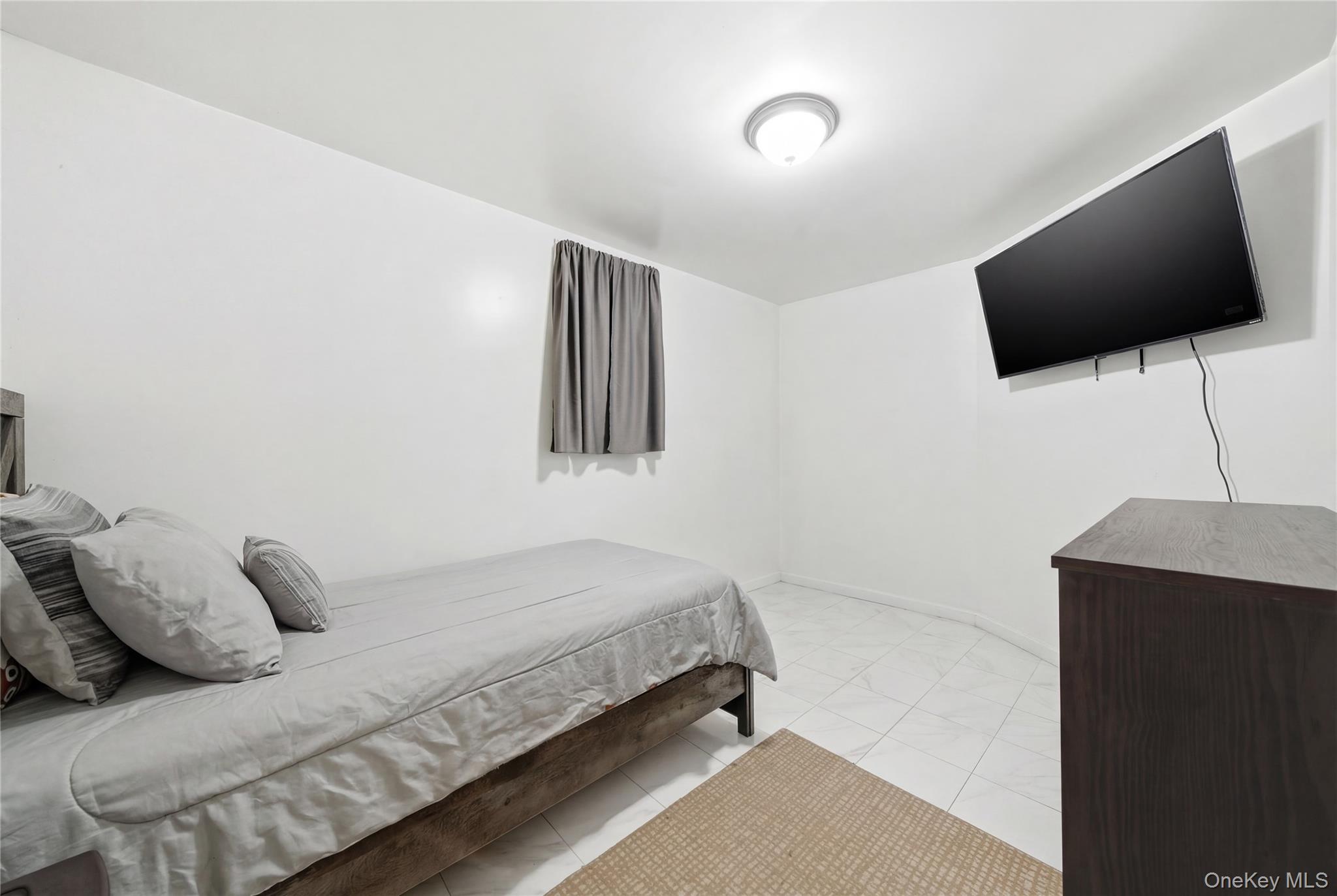 14356 229th Street, Laurelton, NY 11413