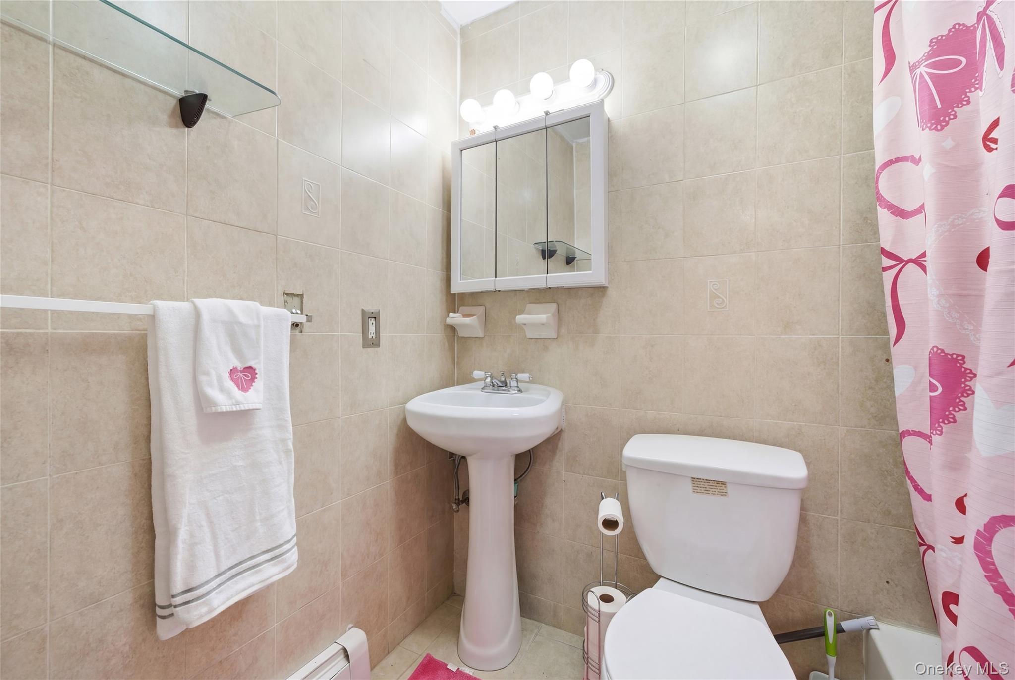 14356 229th Street, Laurelton, NY 11413