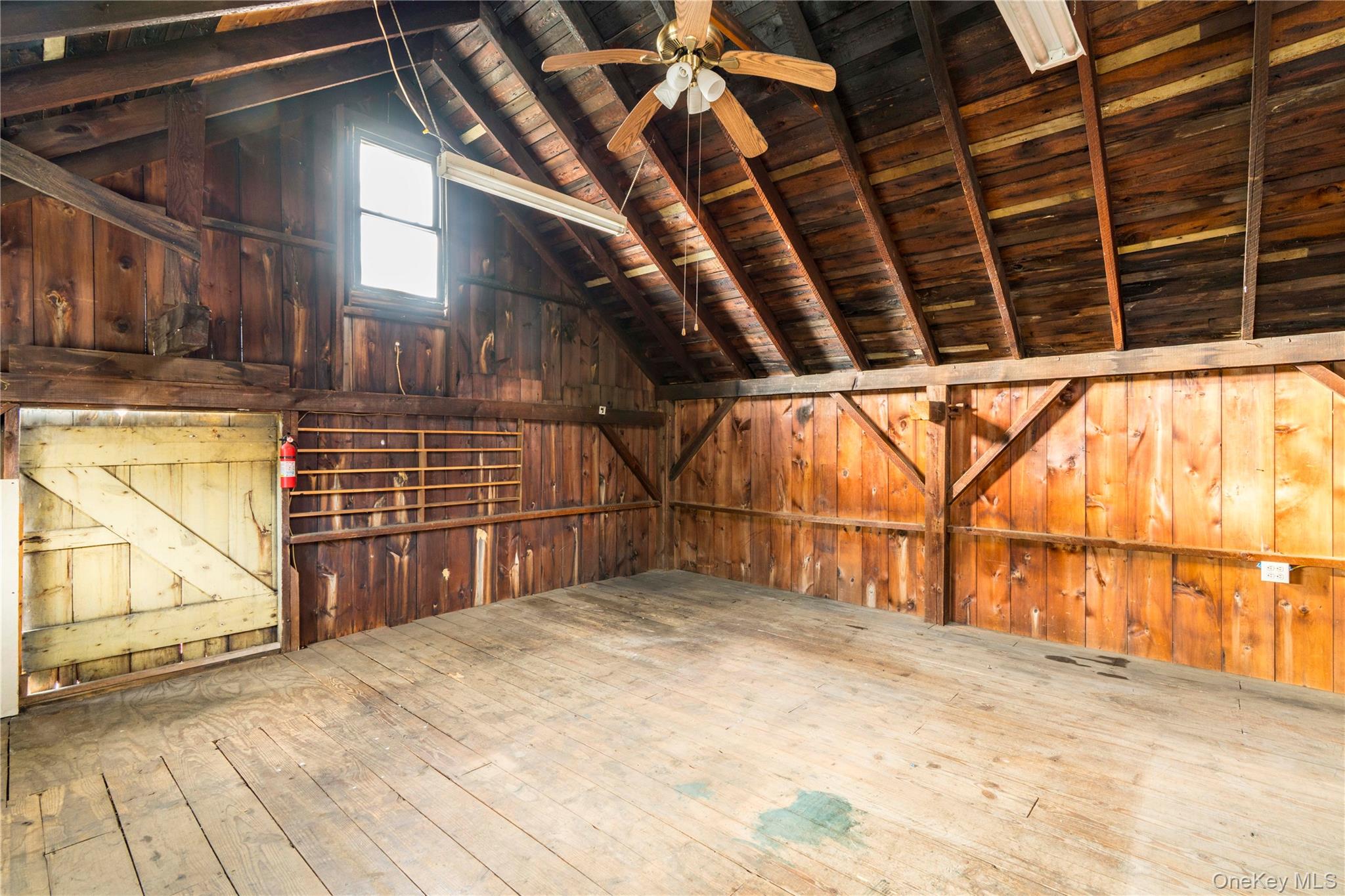 9 Maple Street, Glenham, NY 12527