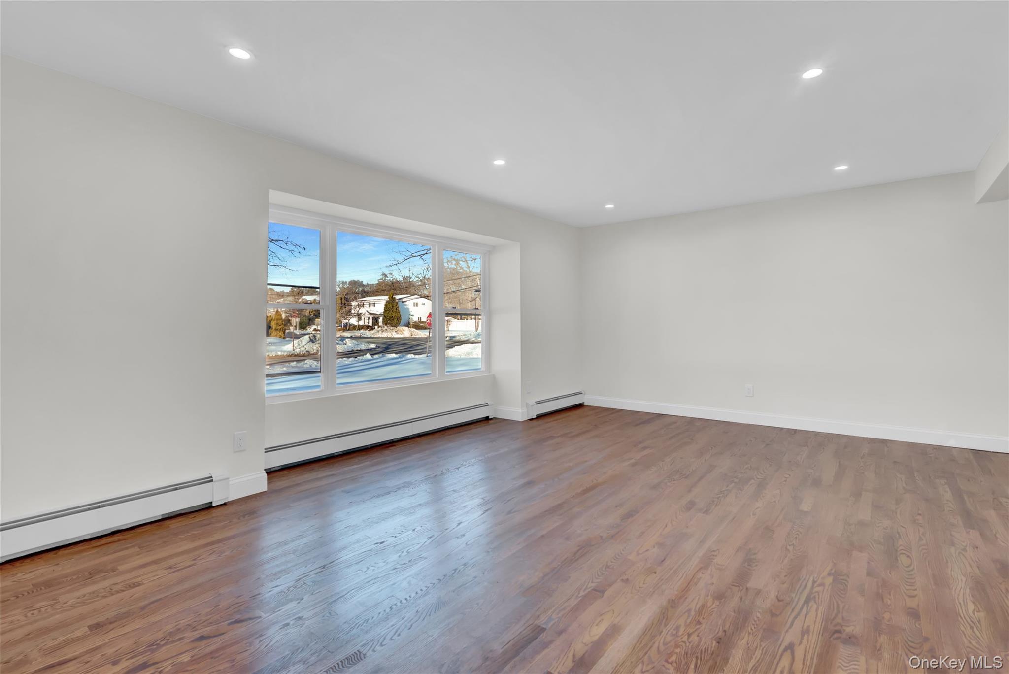 2 Cheshire Drive, Farmingville, NY 11738