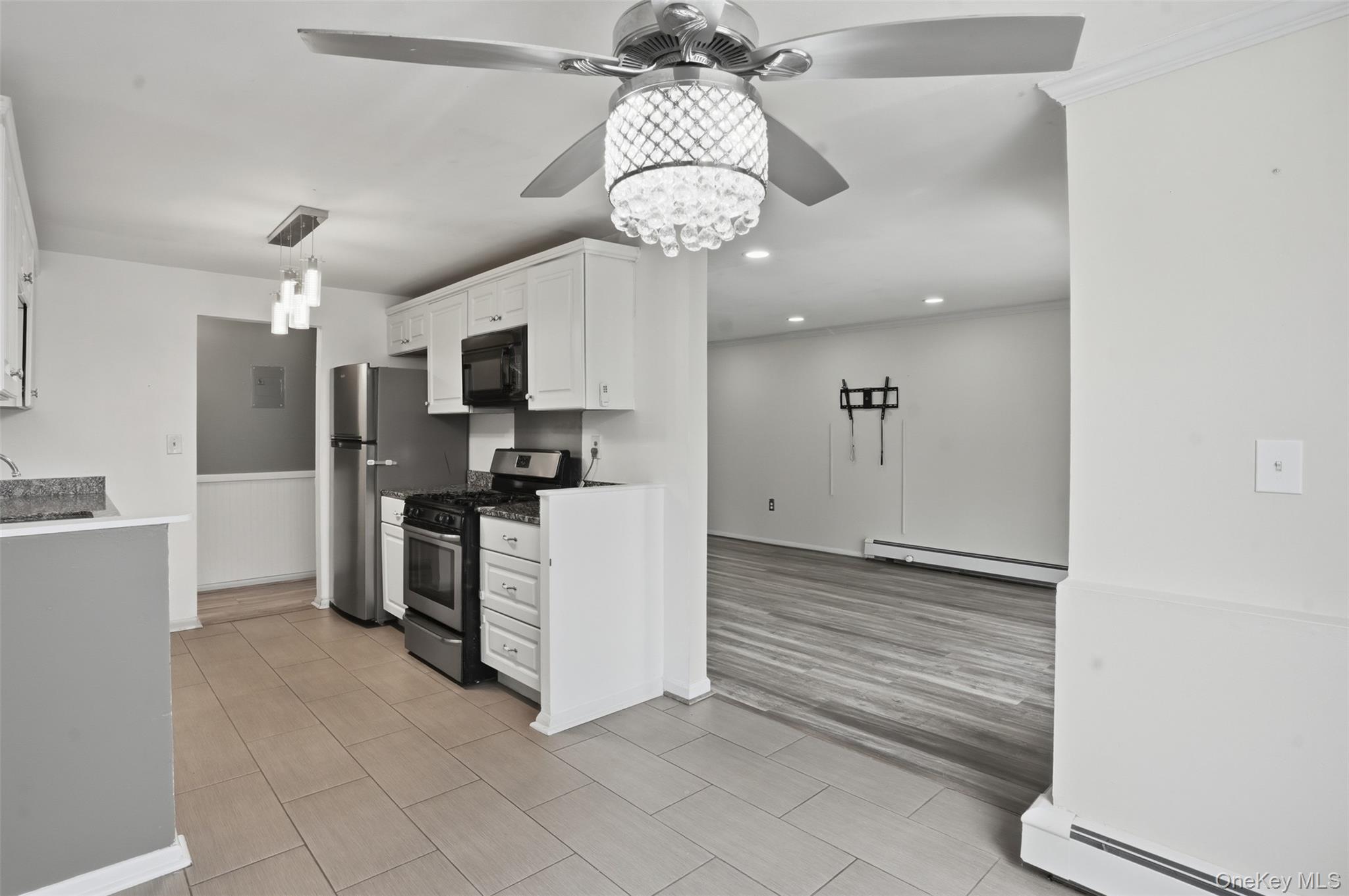 3 Hook Road # 15A, Poughkeepsie, NY 12601