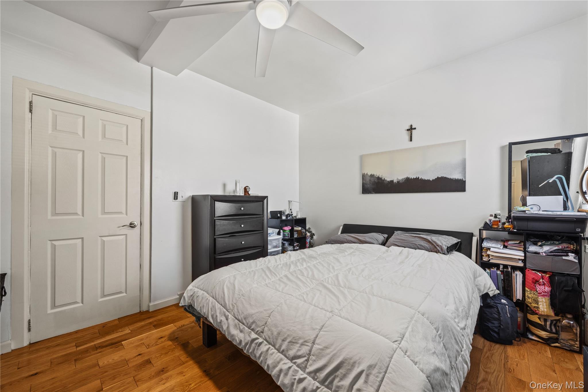 37 Moquette Row S, Yonkers, NY 10703