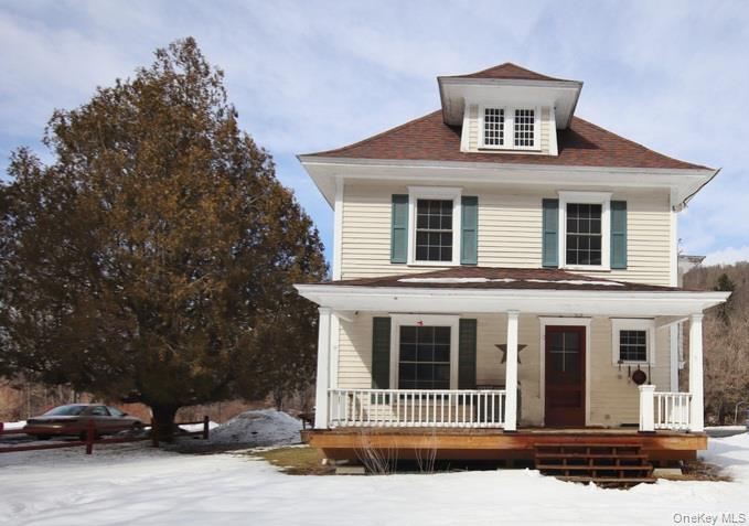 53 Yorktown Road, Roscoe, NY 12776