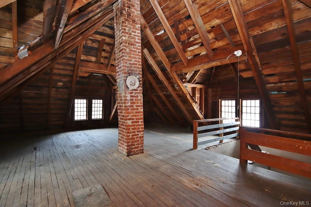 53 Yorktown Road, Roscoe, NY 12776