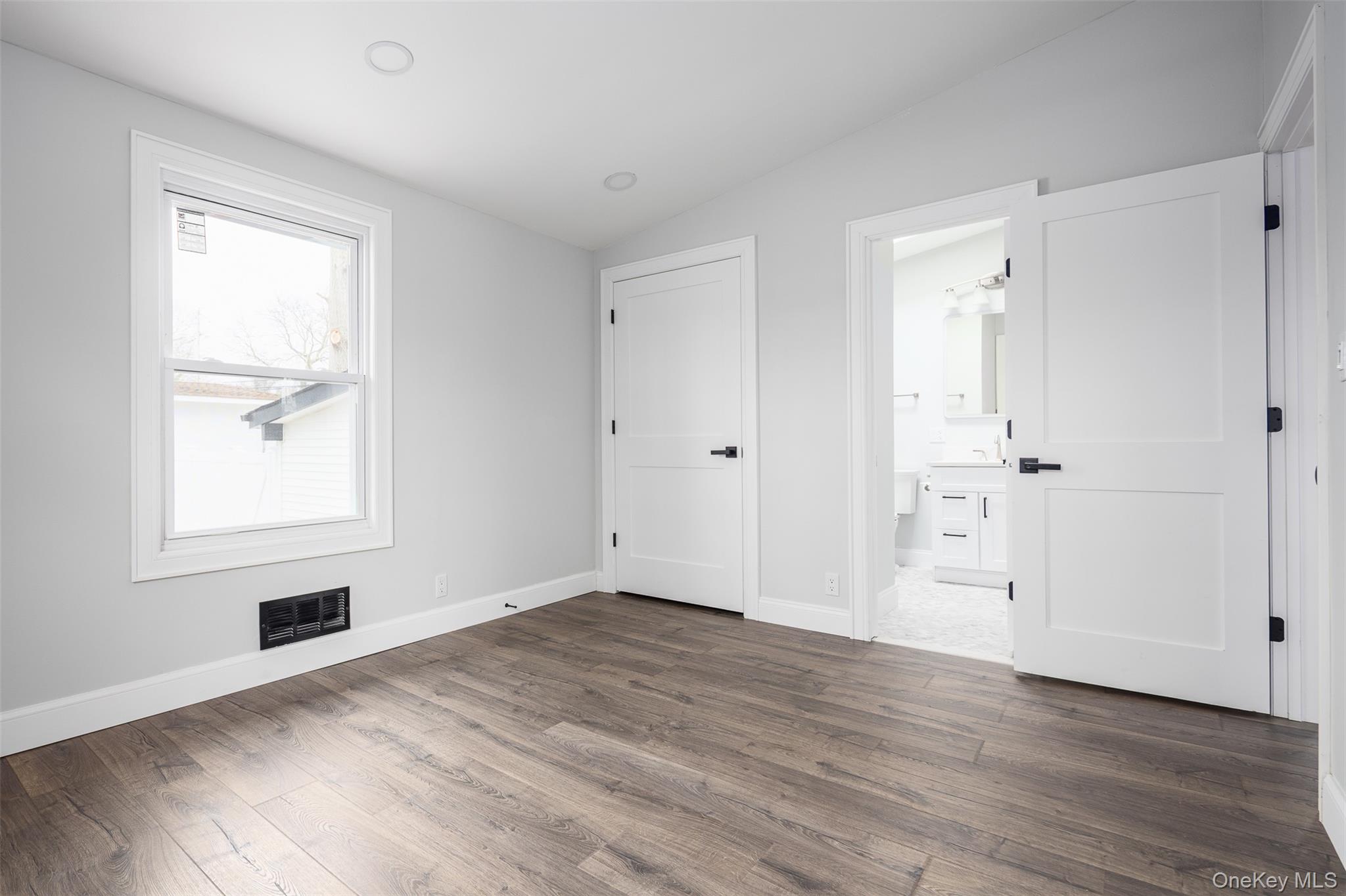 78 Samuel Street, Ronkonkoma, NY 11779