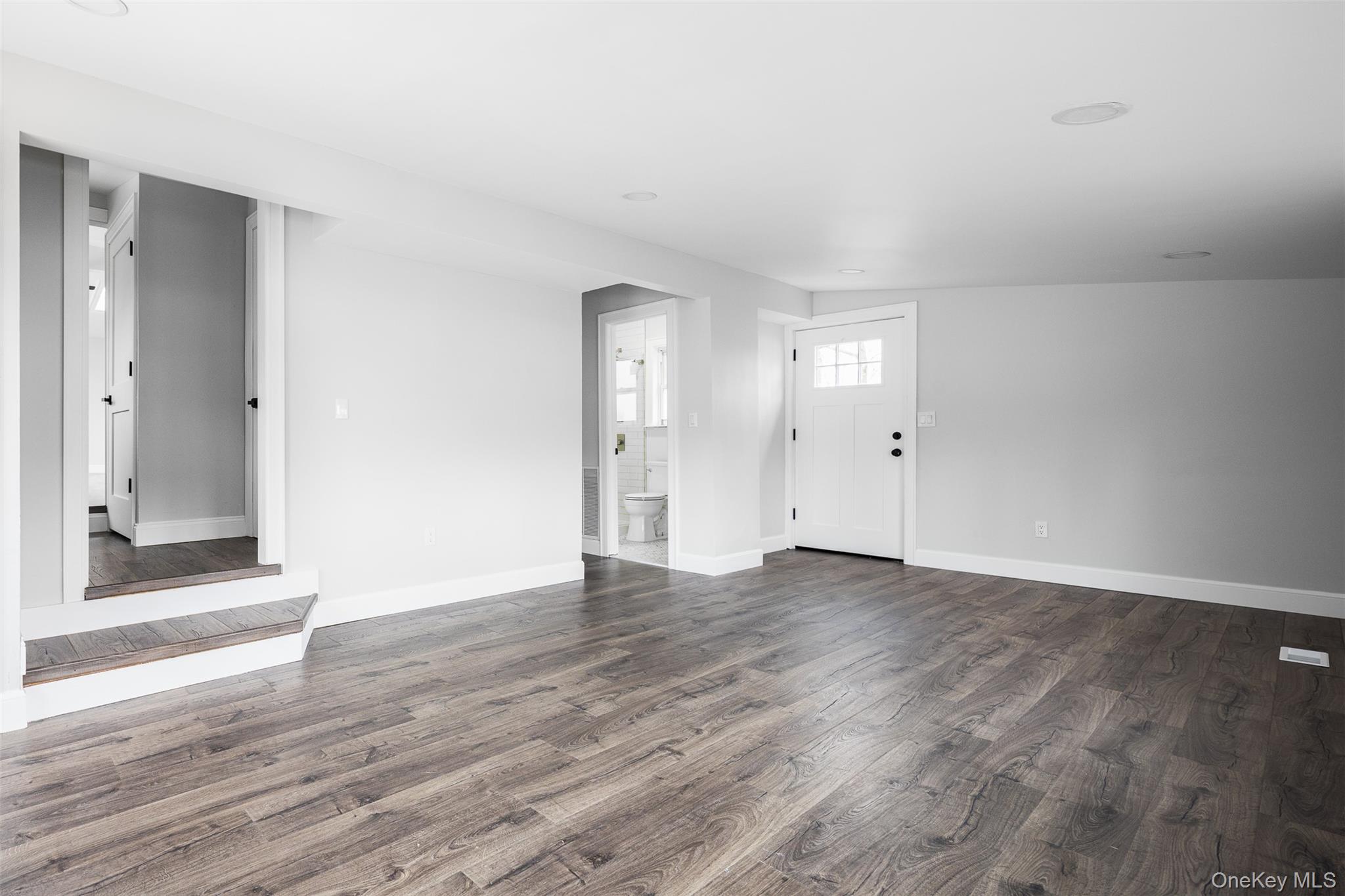 78 Samuel Street, Ronkonkoma, NY 11779