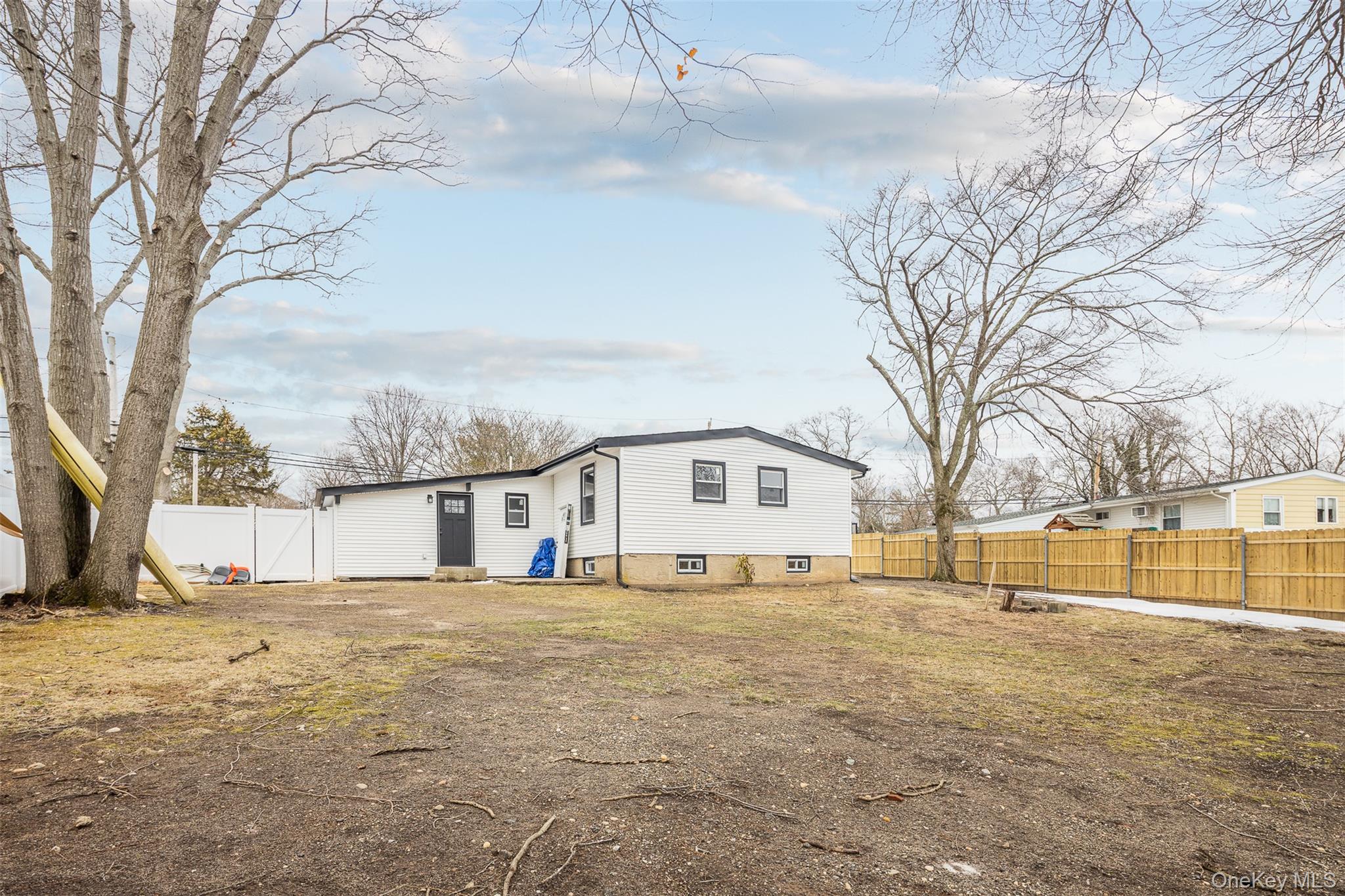 78 Samuel Street, Ronkonkoma, NY 11779