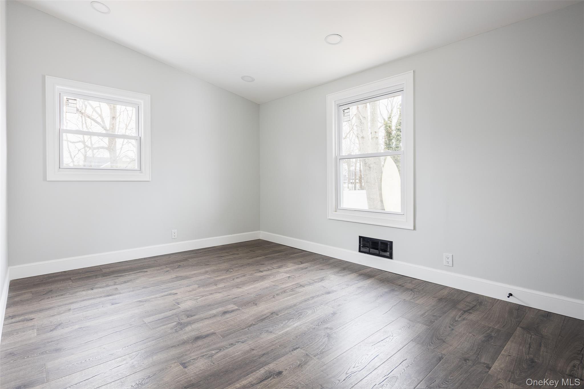 78 Samuel Street, Ronkonkoma, NY 11779