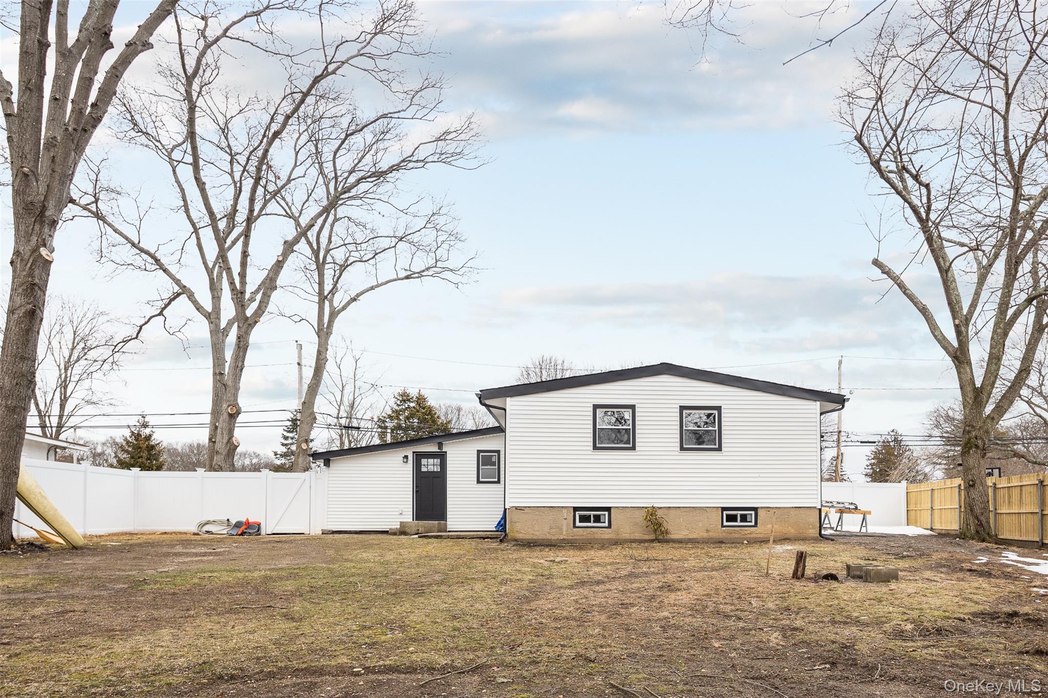 78 Samuel Street, Ronkonkoma, NY 11779