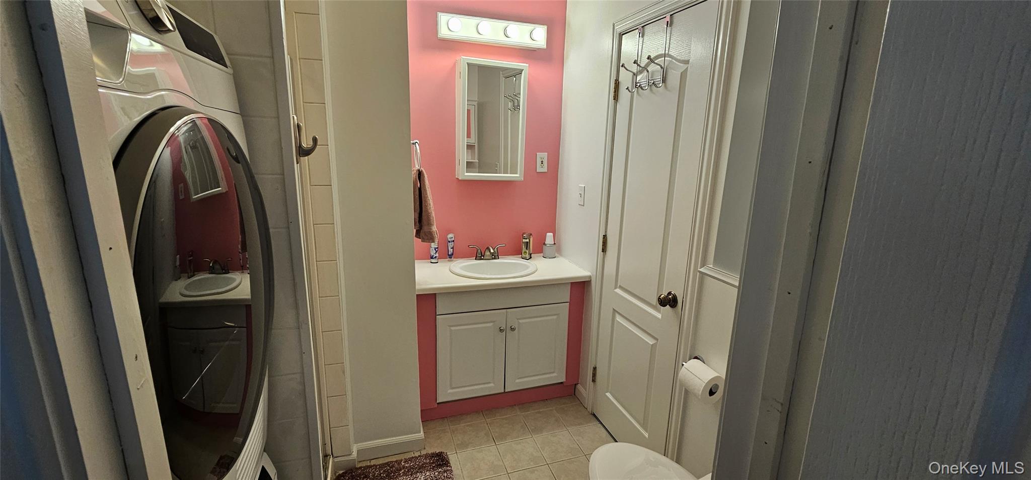 109 Vista Terrace S # B, Mahopac, NY 10541