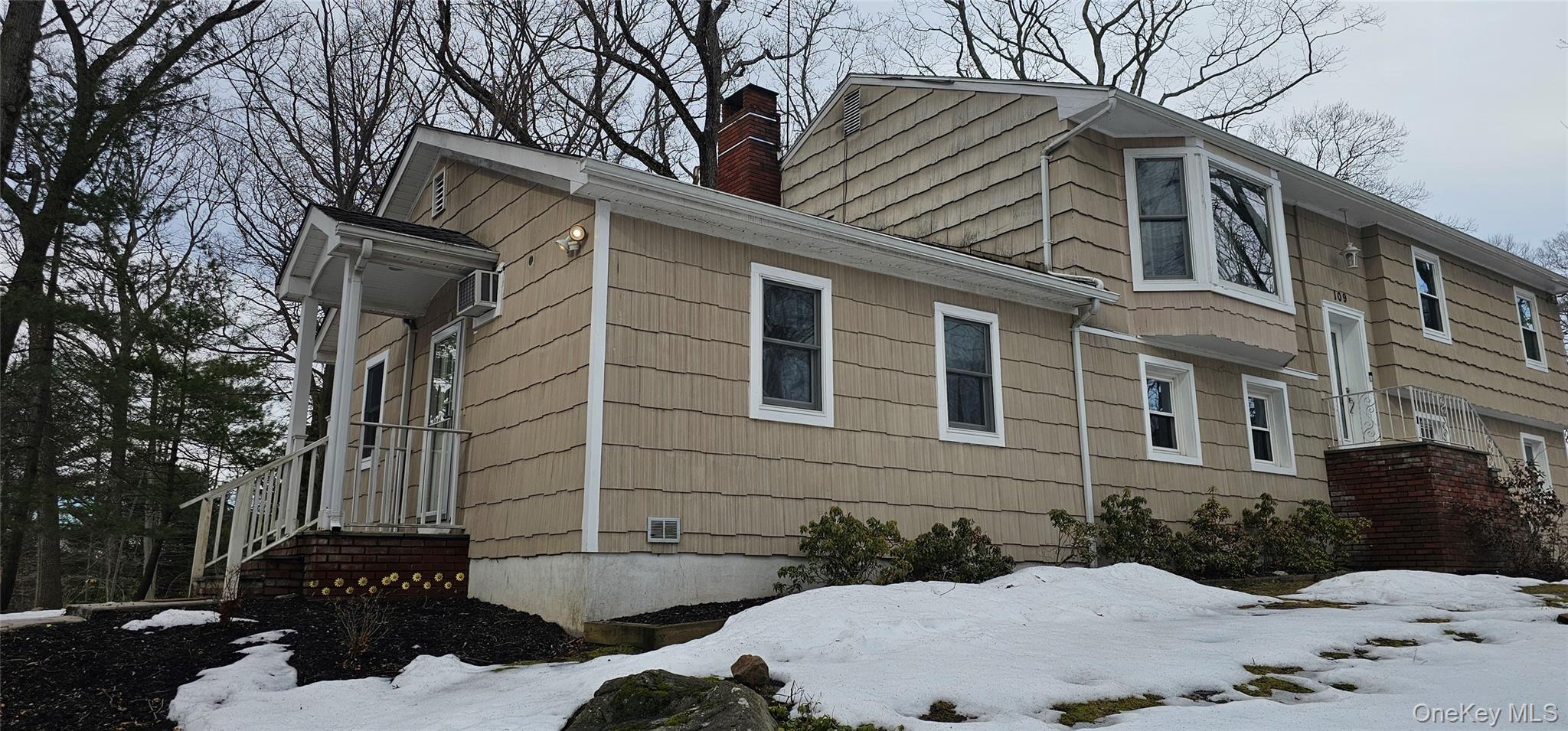 109 Vista Terrace S # B, Mahopac, NY 10541