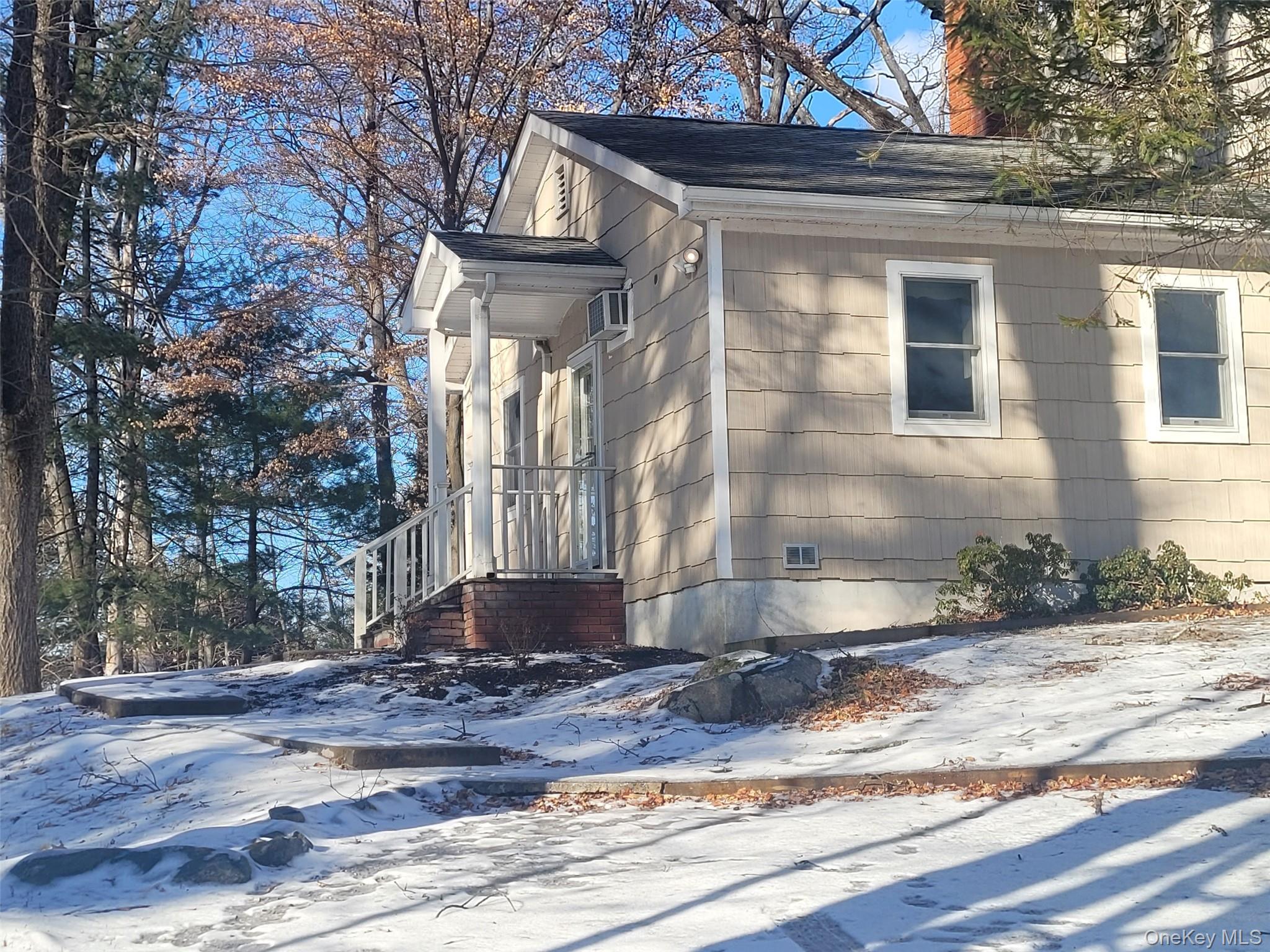 109 Vista Terrace S # B, Mahopac, NY 10541