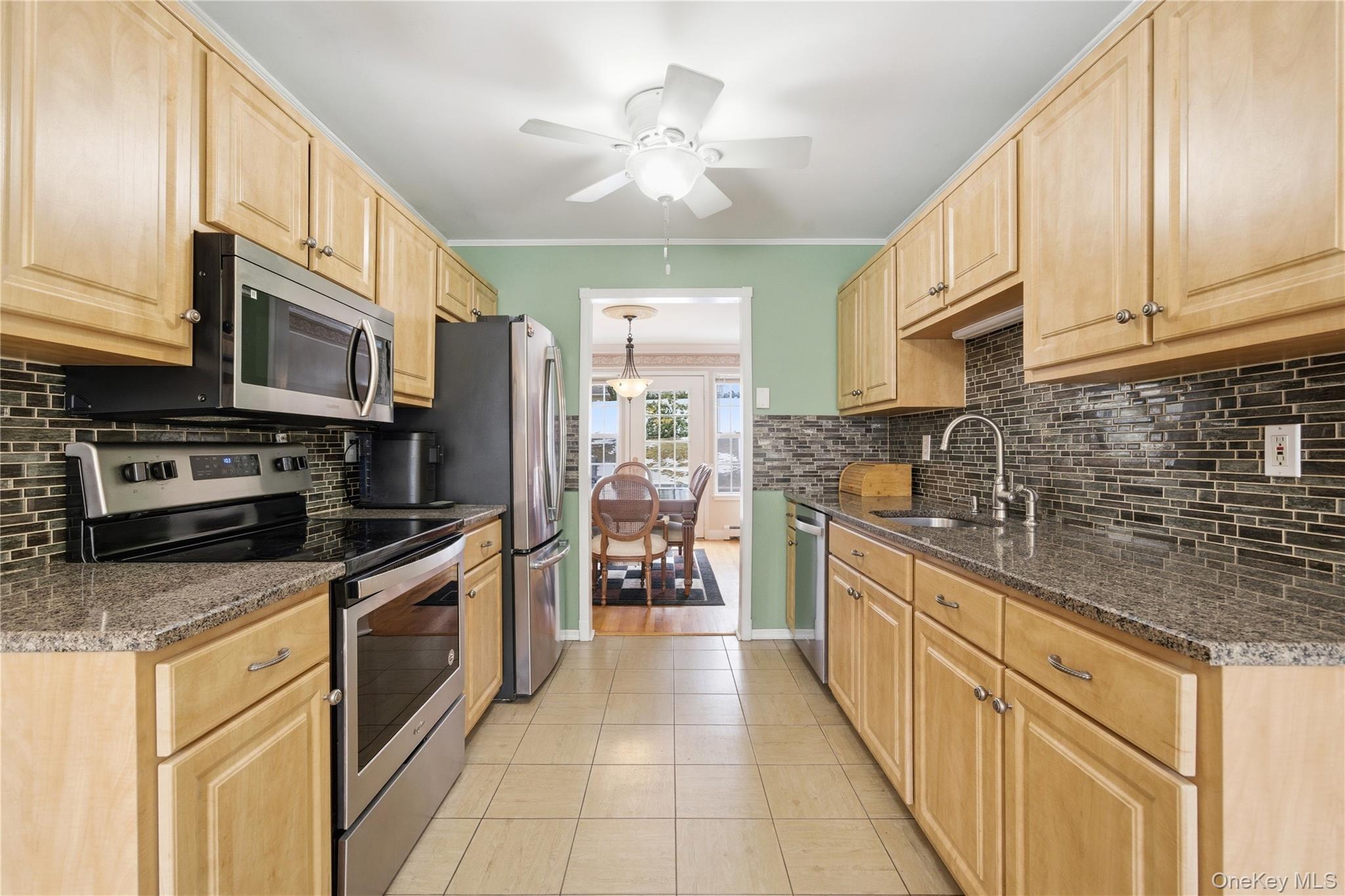 8 Lucy Court, Patchogue, NY 11772