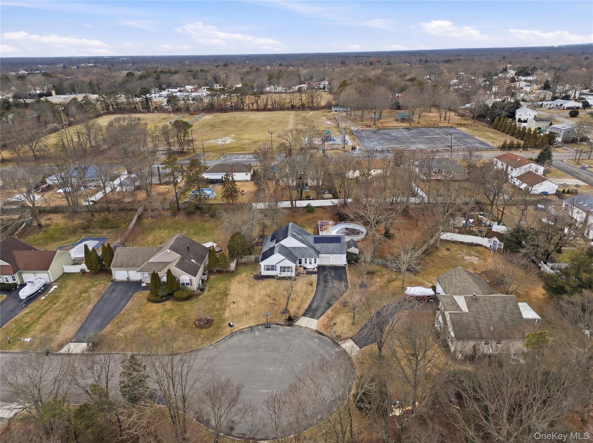 8 Lucy Court, Patchogue, NY 11772