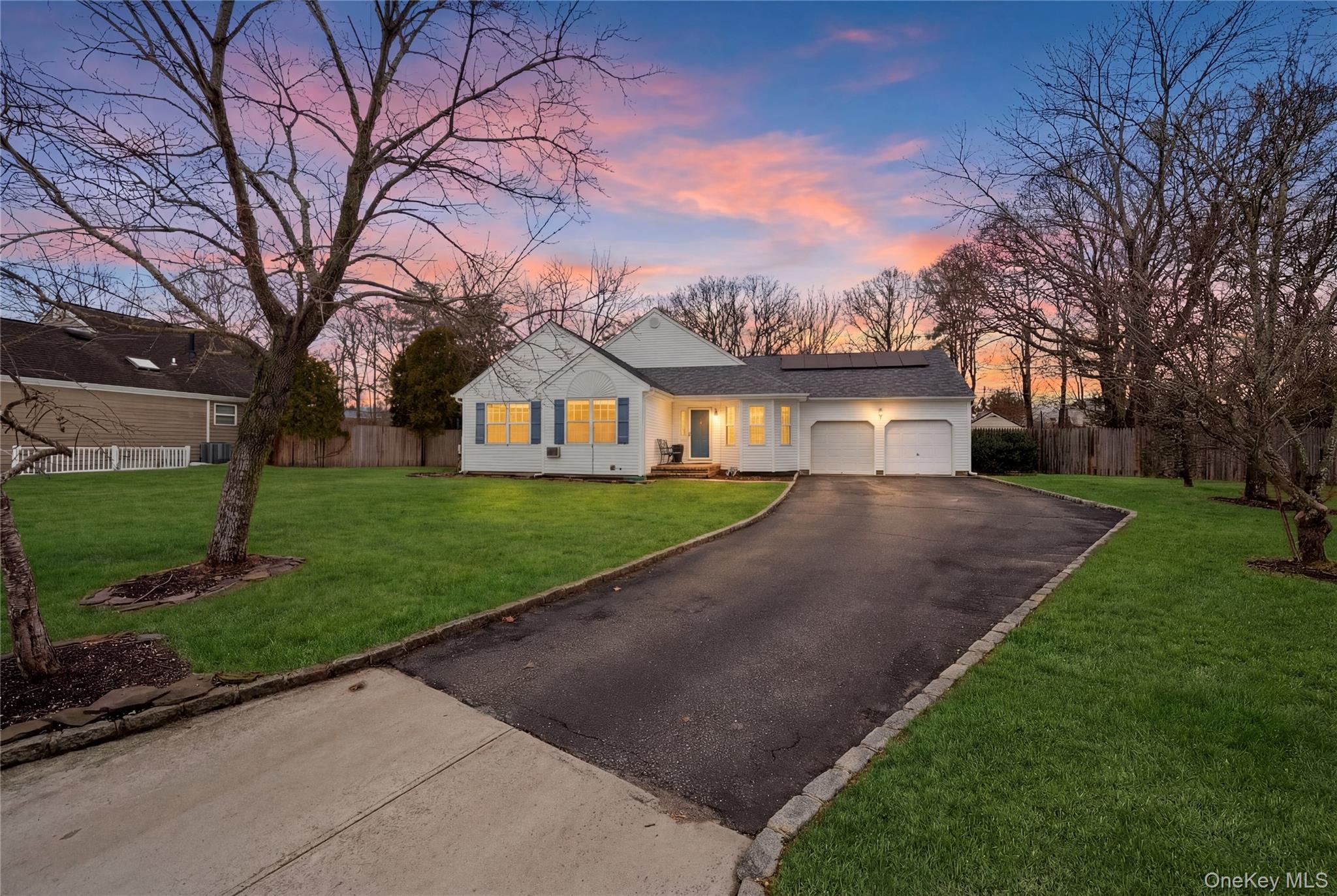 8 Lucy Court, Patchogue, NY 11772