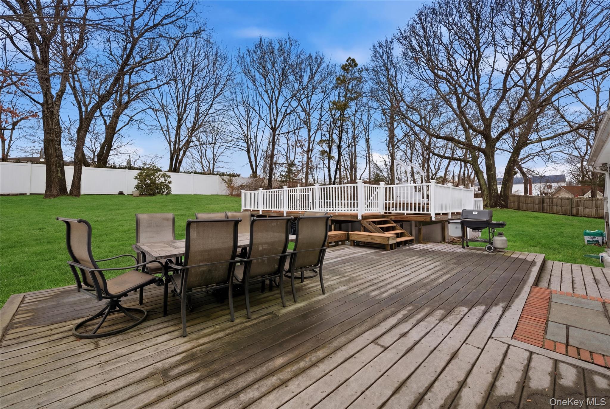 8 Lucy Court, Patchogue, NY 11772