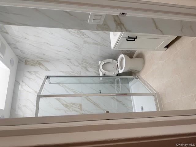 124 Rockaway Avenue, Valley Stream, NY 11580