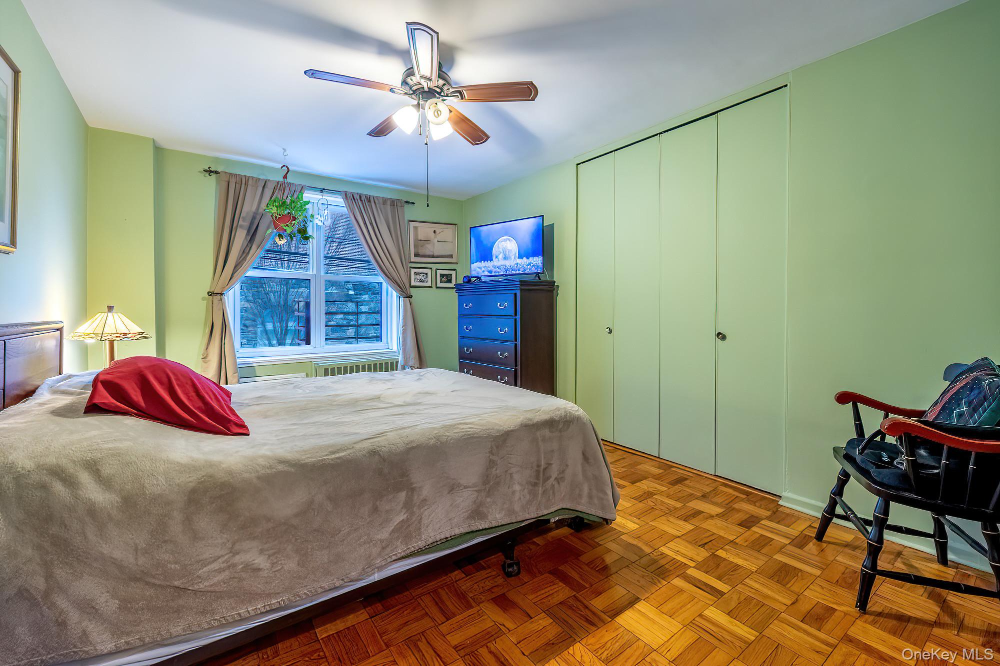 75 W 238th Street # 2D, Bronx, NY 10463