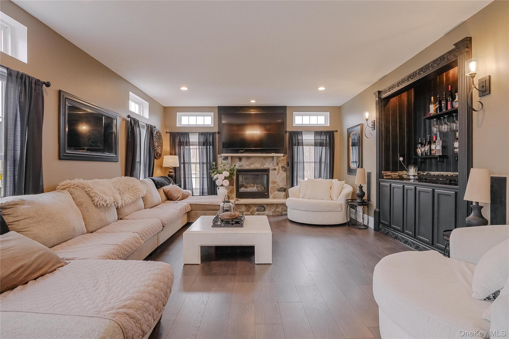 3002 Molly Pitcher Drive, New Windsor, NY 12553