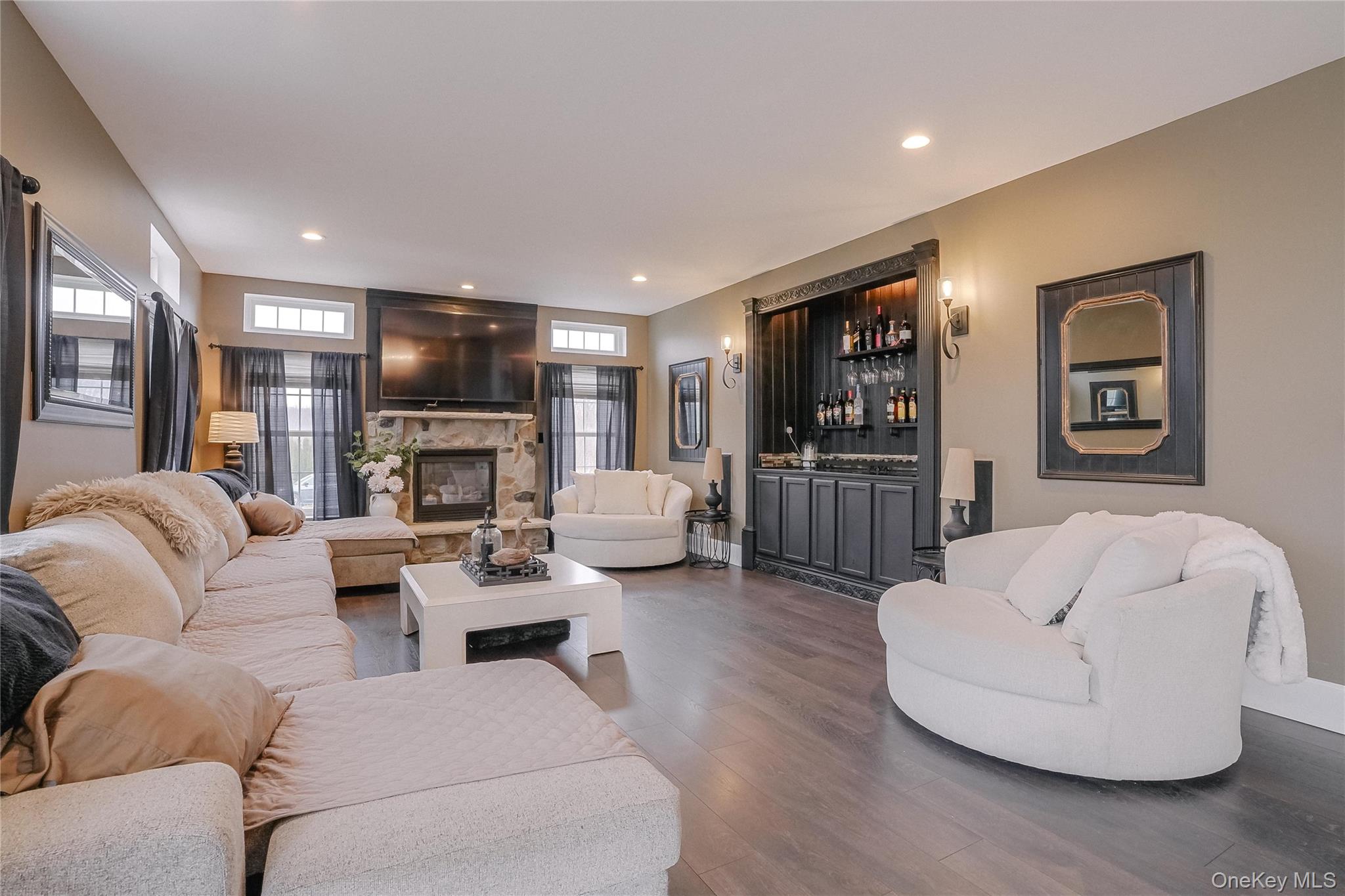 3002 Molly Pitcher Drive, New Windsor, NY 12553