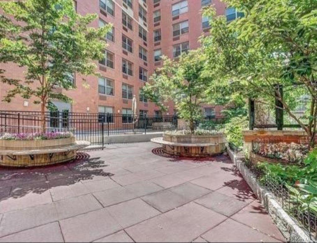 837 Washington Avenue # 8M, Bronx, NY 10451