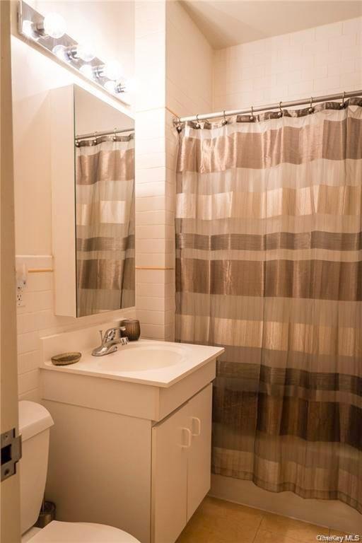 837 Washington Avenue # 8M, Bronx, NY 10451