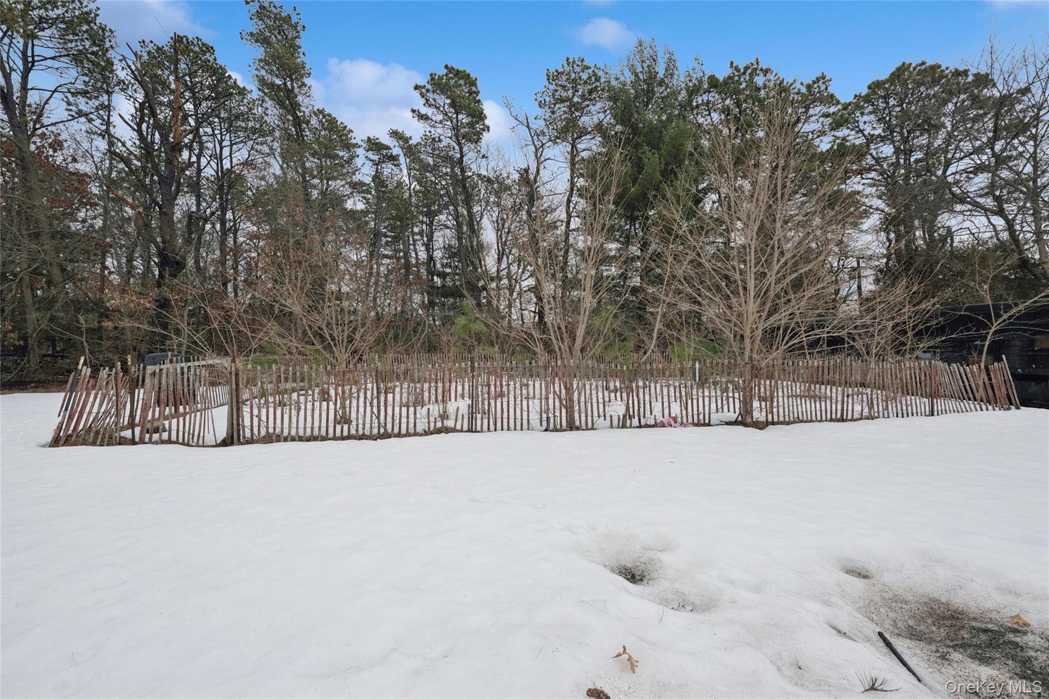 5 Wedgewood Drive, Coram, NY 11727