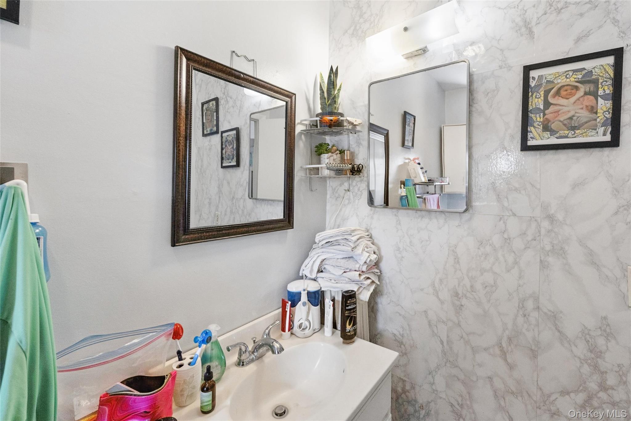 5 Wedgewood Drive, Coram, NY 11727