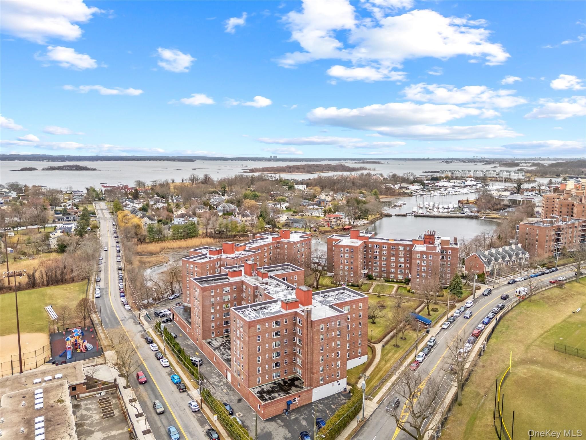 230 Pelham Road # 4L, New Rochelle, NY 10805