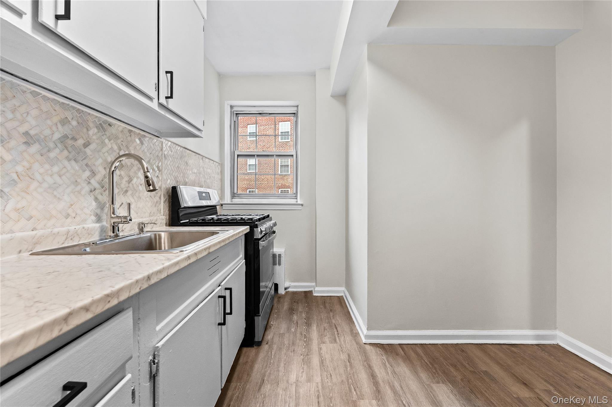 230 Pelham Road # 4L, New Rochelle, NY 10805