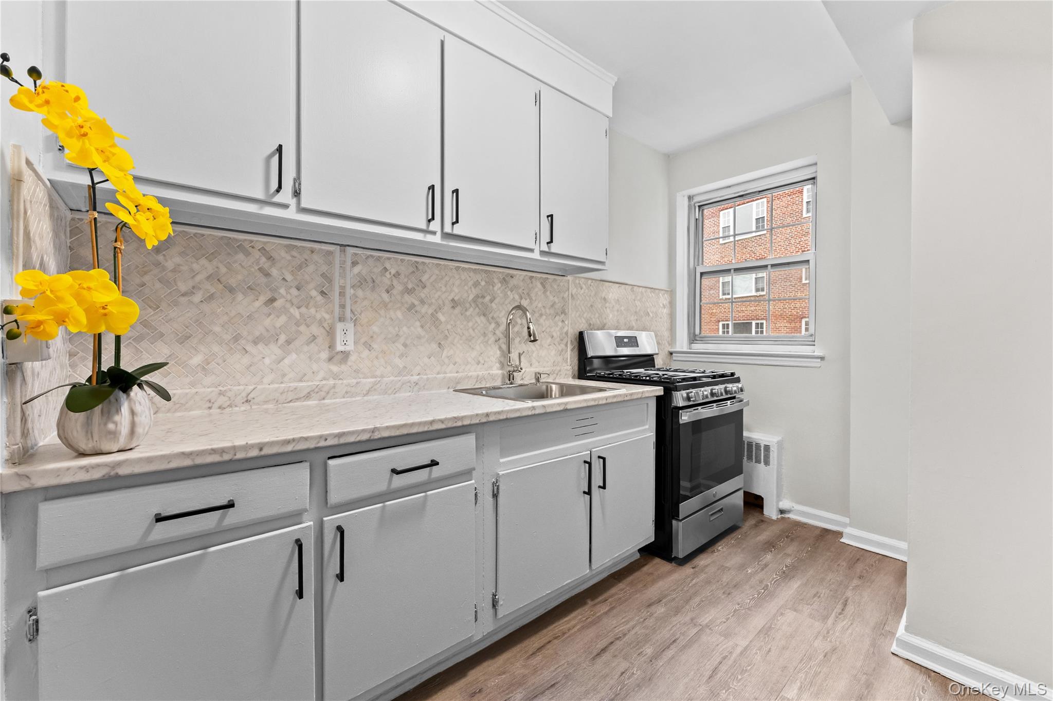 230 Pelham Road # 4L, New Rochelle, NY 10805