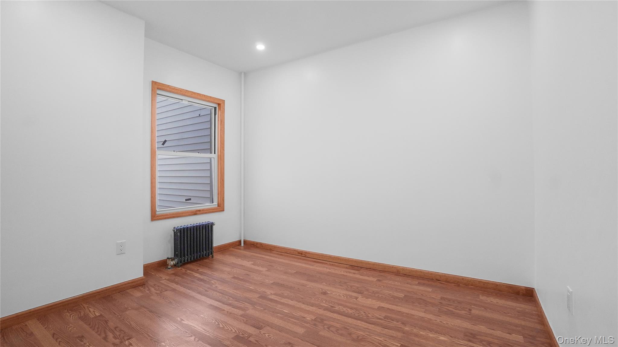 80-17 88th Road, Woodhaven, NY 11421