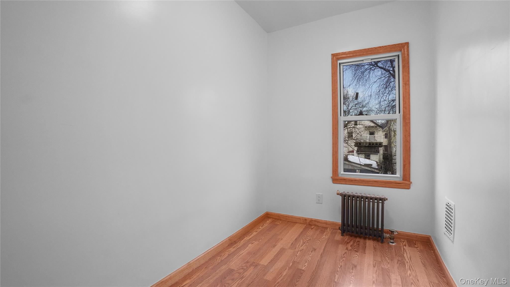 80-17 88th Road, Woodhaven, NY 11421