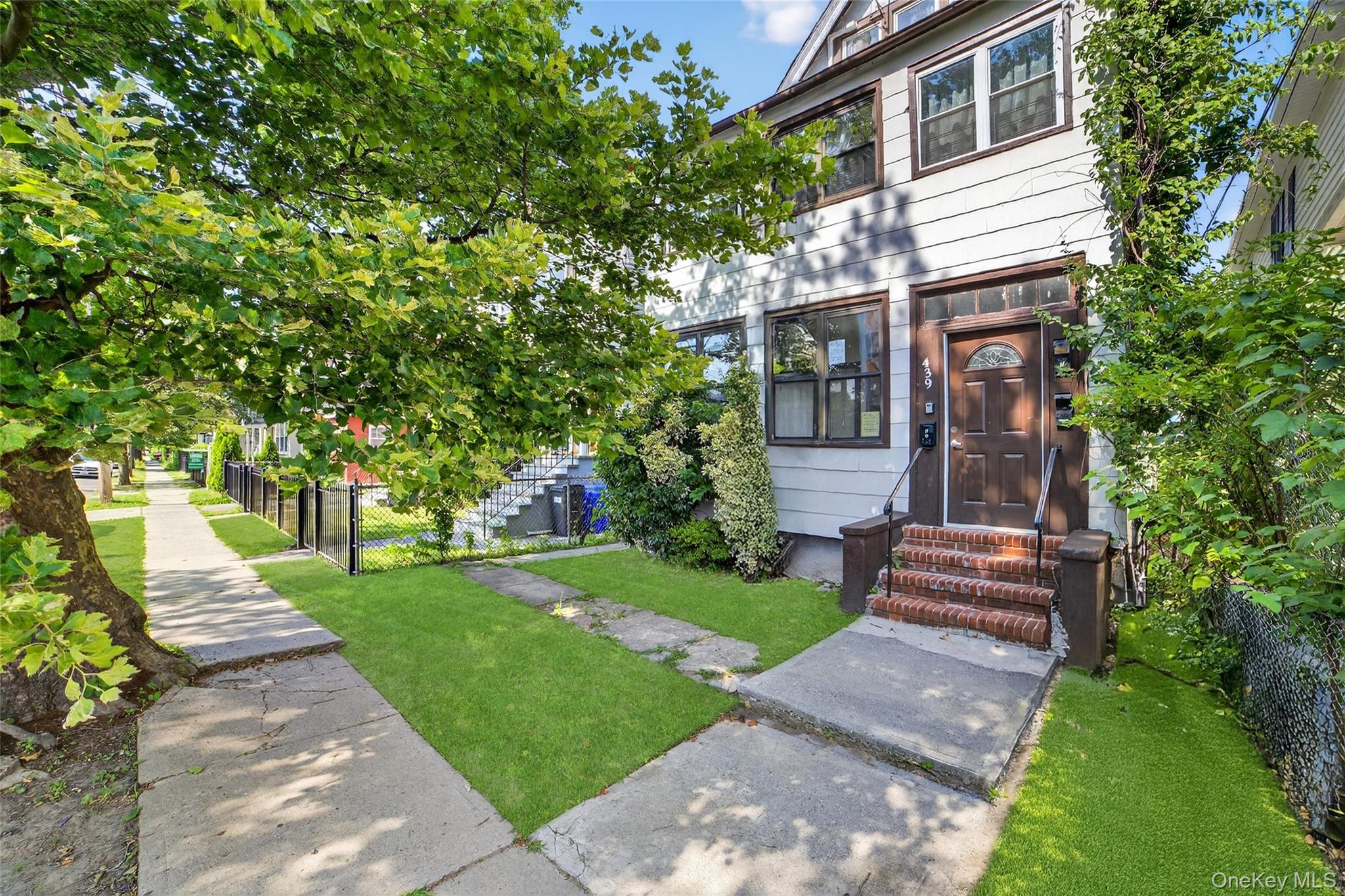 439 S 7th Avenue, Mount Vernon, NY 10550