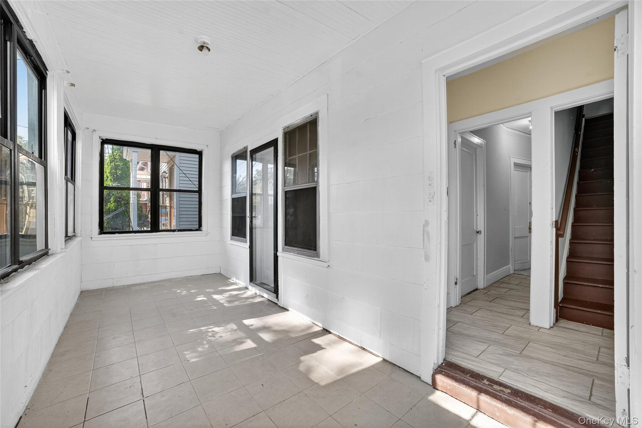 439 S 7th Avenue, Mount Vernon, NY 10550