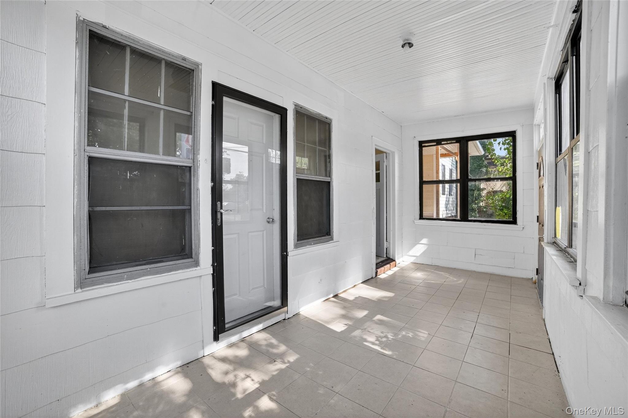 439 S 7th Avenue, Mount Vernon, NY 10550