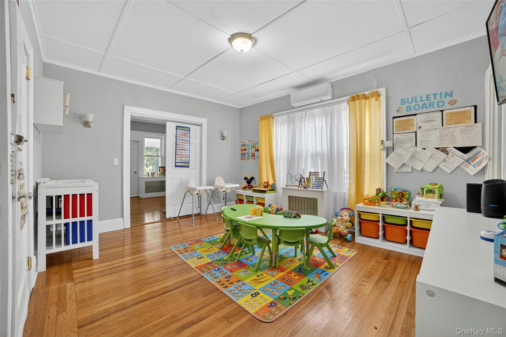 439 S 7th Avenue, Mount Vernon, NY 10550