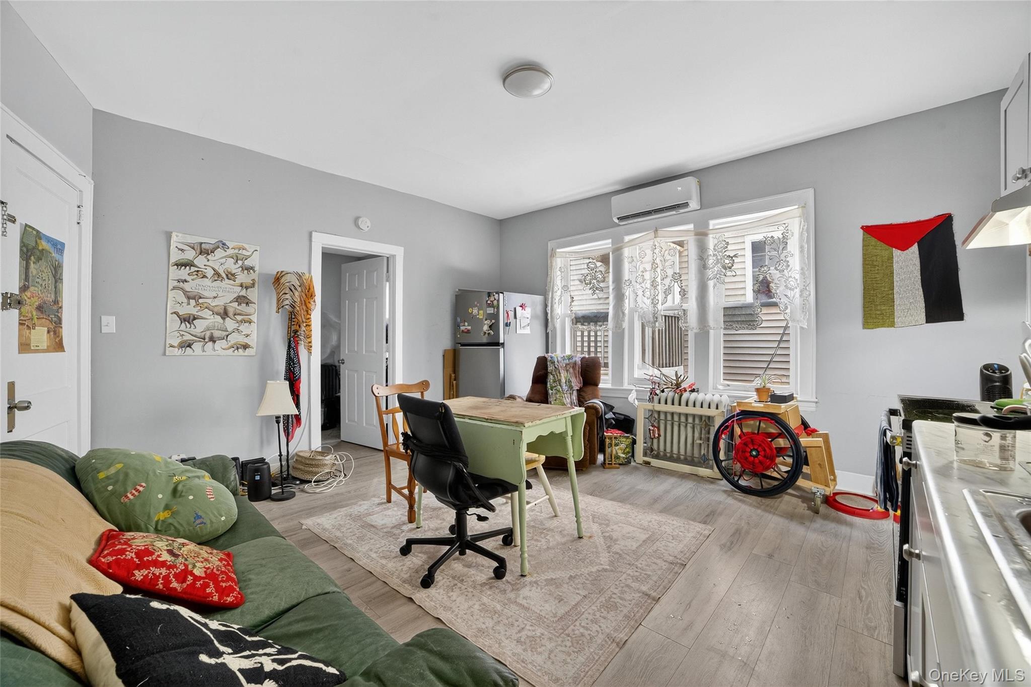 439 S 7th Avenue, Mount Vernon, NY 10550