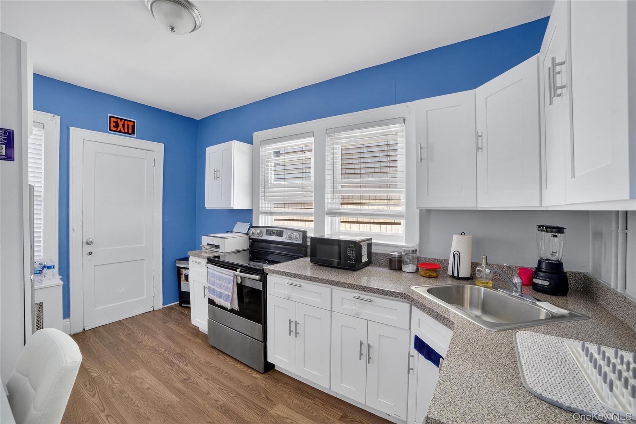 439 S 7th Avenue, Mount Vernon, NY 10550