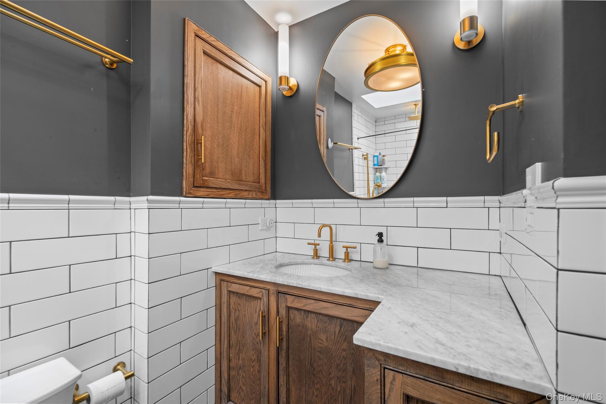 5812 77th Place, Middle Village, NY 11379