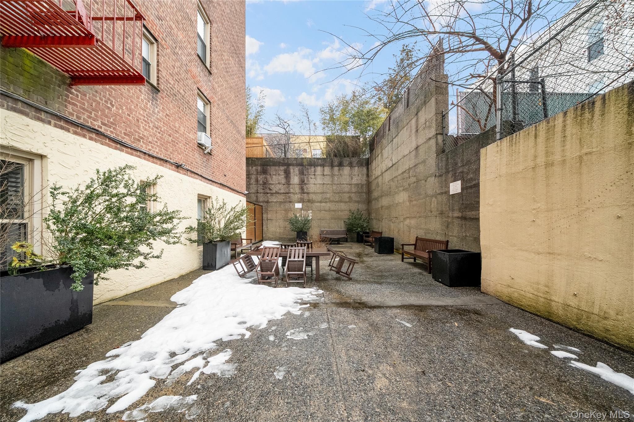 67-25 Clyde Street # 3M, Forest Hills, NY 11375